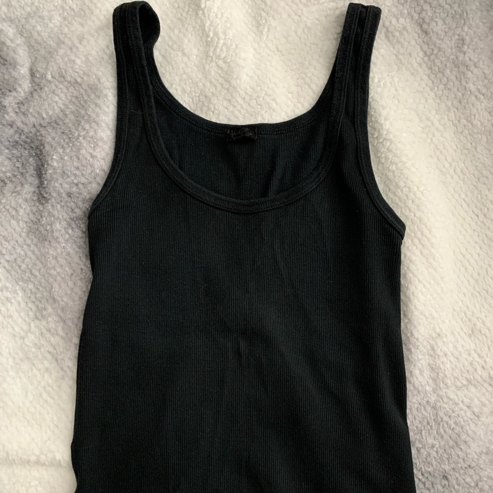 Brandy Melville (John Galt) black tank top